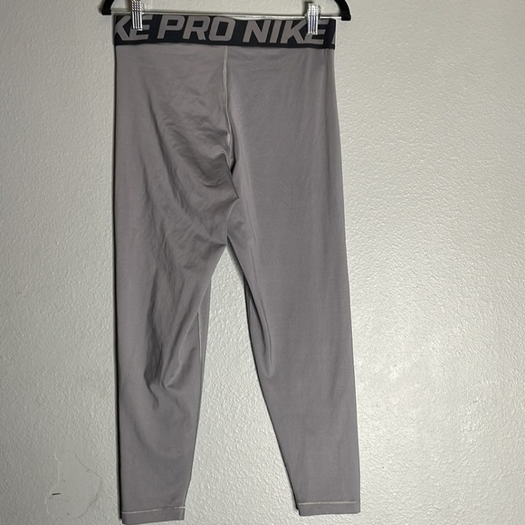 Nike Dri Fit Pro Gray Running Tight Leggings - Picture 3 of 4